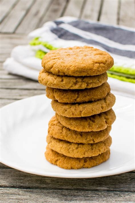 For those of you adding baking soda, etc. Peanut Butter Cookies Recipe with Egg Whites (just 3 ...