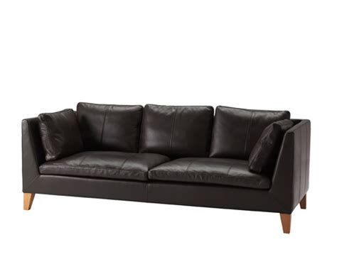 Il divano a due posti è il divano 2.0, che coniuga comfort ad un potenziale interattivo. Stockholm - Ikea, Divani / A due o più posti - LivingCorriere