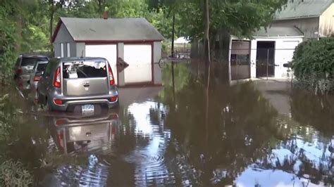 Meriden Cleaning Up After Flooding Nbc Connecticut