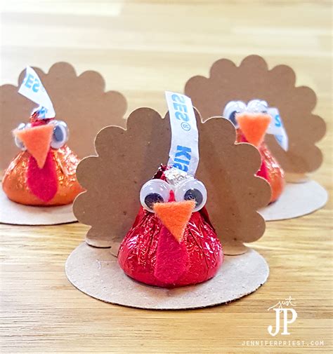 Fun And Simple Thanksgiving Crafts To Make This Year Crazy Little Projects