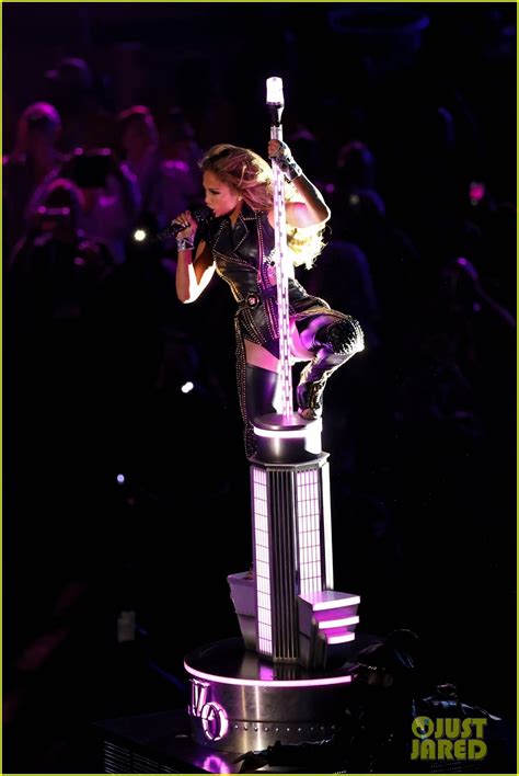 Jennifer Lopez S Pole Dance At Super Bowl 2020 Was The Moment Of The Night Photo 4428683