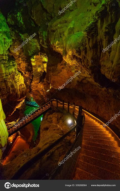 Gouffre Padirac Cave France — Stock Photo © Trstok 309268564