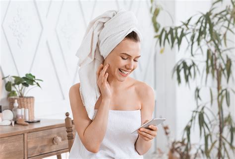 16 Best Beauty And Skin Care Blogs To Follow Emedihealth