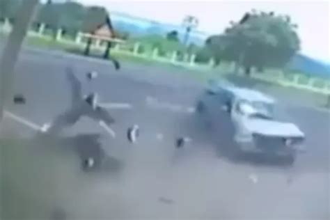 Chilling Video Shows Womans Soul Leaving Her Body After Fatal