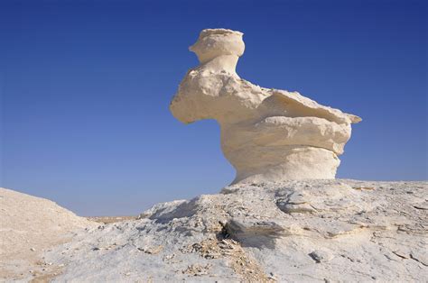 White Desert Lime Stone Rock Formations 2 White Desert Pictures