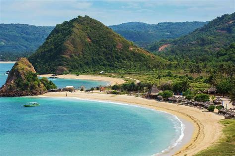 6 Things To Do In Southern Lombok Travel Magazine For A Curious