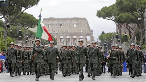Da inizio servizio e fino a cessate esigenze, chiuse al traffico via dei fori imperiali e via dei cerchi; Parata del 2 giugno: basta con la retorica pacifista, ci ...