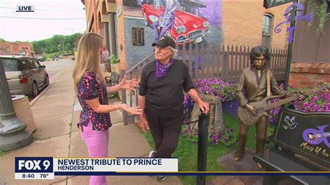 Small Minnesota Town Where ‘purple Rain Was Filmed Unveils Prince Statue