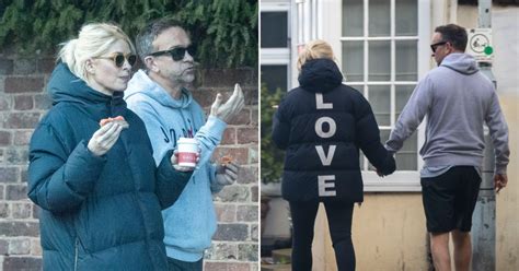 Holly Willoughby And Husband Dan Baldwin Look Loved Up On Stroll Metro News