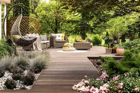 Create A Celebrity Worthy Backyard Oasis My Home Style Designs