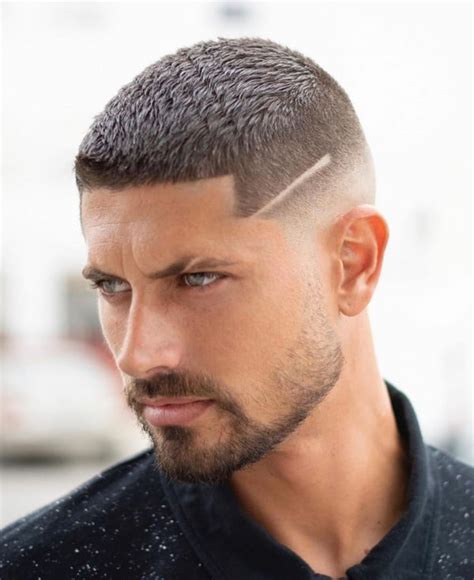 Short Hair Cut 2020 Man Wavy Haircut