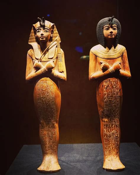 King And Queen Statuesking Tut Treasures Of The Golden Pharaohwe Toured The King Tut Exhibit At