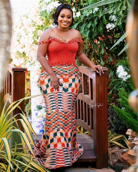 Ghanaian Kente Bridal Ideas For Traditional African Weddings Mammypi African Traditional