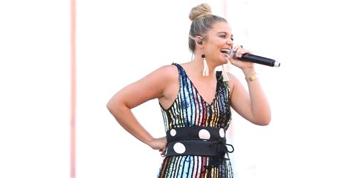 Lauren Alaina Is Proud Of How Far Her Father Has Come Sounds Like Nashville