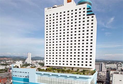 Book with official website lee gardens hotel hat yai. Lee Gardens Plaza Hotel Hat Yai 29 Prachathipat Road,Hat ...