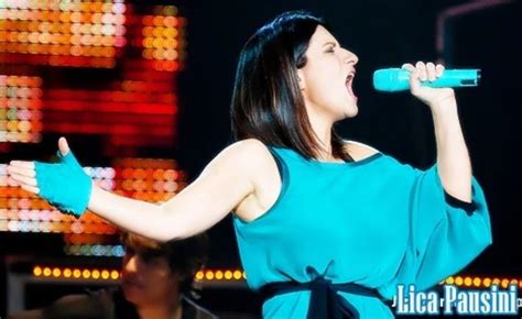 Pin De Wilson Campoverde En Fan De Laura Pausini