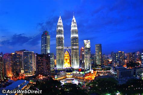 Maju kuala lumpur, kuala lumpur. KL Tower Night Tour - Kuala Lumpur City Tours