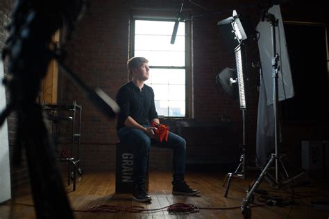 How To Set Up 3 Popular Interview Lighting Techniques Borrowlenses