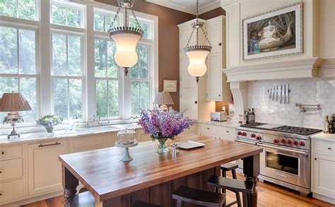 While these two points become the most general reasons why homeowners choose the color for their kitchen cabinets, there are still quite a lot of advantages offered by the tone. Cream Kitchen Cabinets | Design Ideas For Beautiful Kitchens