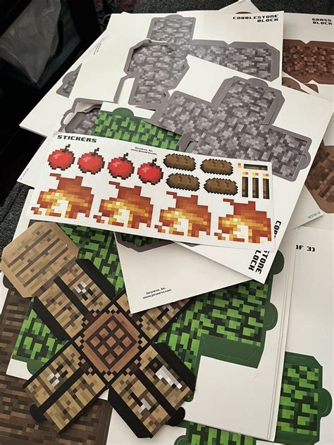 Minecraft Papercraft Cobblestone
