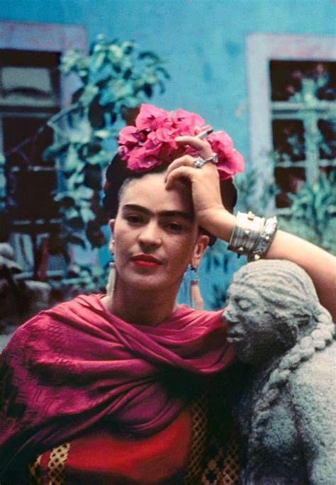 Magdalena carmen frieda kahlo calderón). 16 Gorgeous Color Photographs of Frida Kahlo Taken by ...