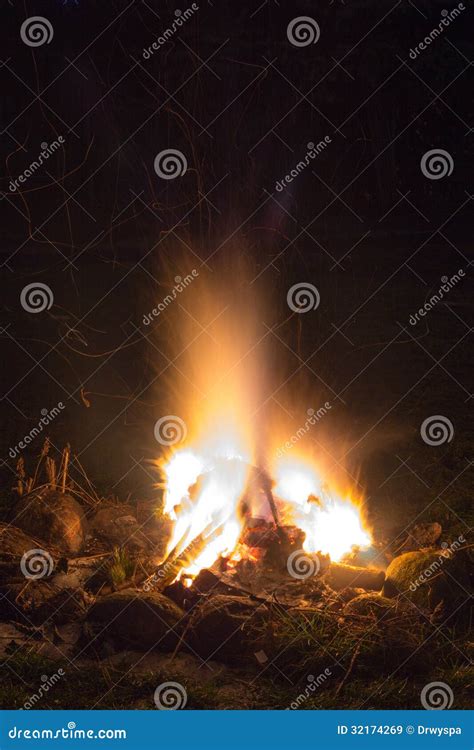 Campfire In The Garden Stock Image Image Of Rocks Campfire 32174269