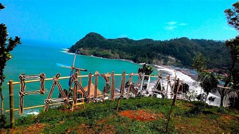 Check spelling or type a new query. 5 Tempat Wisata Pantai Memukau di Jawa Tengah - Jawa Tengah