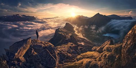 Man Standing On Cliff Clouds Sky Sun Mountain Man High Smog Hd