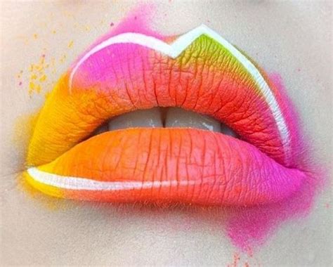 Cool Lip Art Designs 12thblog