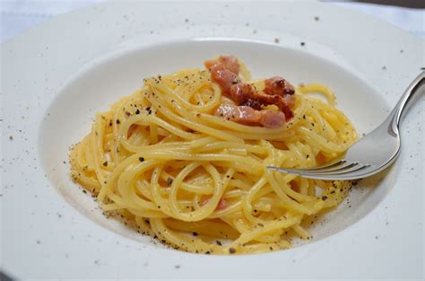 Spaghetti Alla Carbonara Ricetta Tradizionale