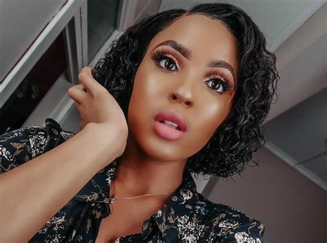 Congrats Actress Linda Mtoba Announces Her First Pregnancy Okmzansi