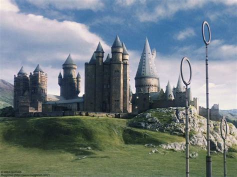 Colegio Hogwarts de Magia y Hechicería EcuRed