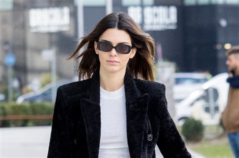 Its Tequila Time With Kendall Jenner Model And Influencer Follows Her Big Babes Into Big