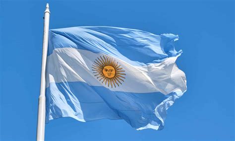 the flag of argentina history meaning and symbolism