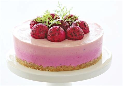 The actual cheesecake is lighter, with a slight lemony undertone, and the fresh fruit helps temper the this recipe is closely based on matt preston's cheesecake recipe. Red Dragon Fruit Cheesecake