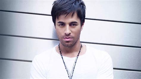 Enrique Iglesias Releases Special India Edition Of Sex And Love