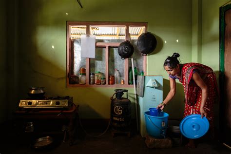 Gavin Gough · Clean Water In Rural Nepal · Editorial Humanitarian And Travel Photographer