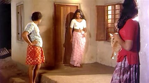 ആരാടീ അകത്ത് നീ ആര്യാ വിളിച്ചു കേറ്റിയെ Malayalam Movie Hot Scene