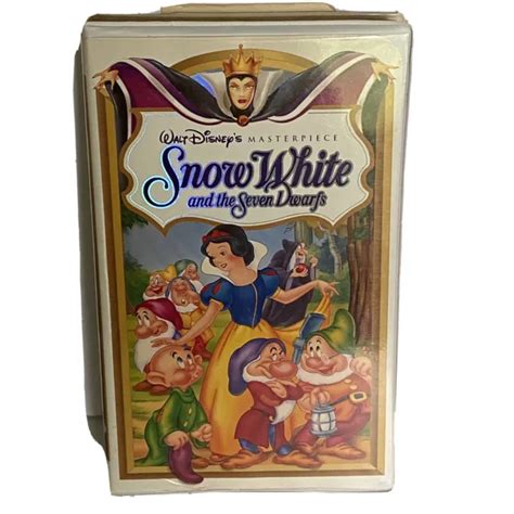SNOW WHITE The Seven Dwarfs Walt Disney Masterpiece Clamshell Case