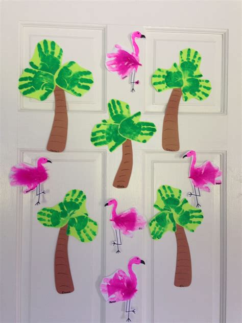 Hawaiian paradise party supplies are also appropriate rewards for the best jumper. Palm trees & Flamingos! (With images) | Palm tree crafts ...
