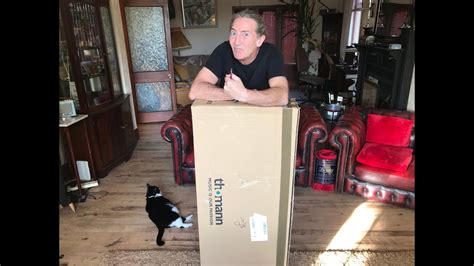 Here S An Unboxing From Thomann And It S A Harley Benton Les Paul Goldtop Youtube