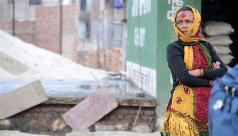 Nepal Donne Discriminate Durante Le Mestruazioni La Pratica Del Chaupadi