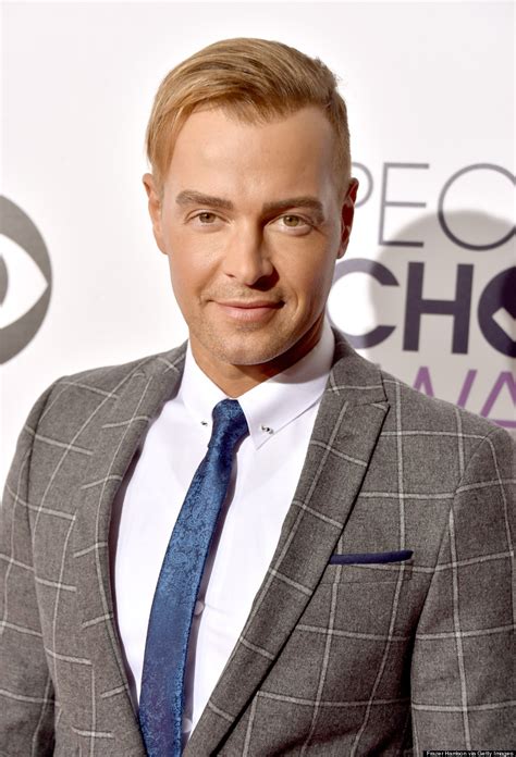 Joey Lawrence Sports A Blond Comb Over At Peoples Choice Awards