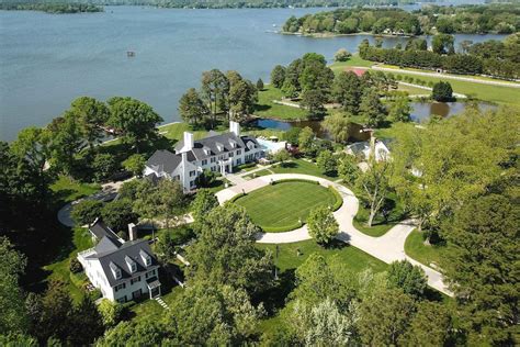 155 Million Eastern Shore “mannequin Mansion” Is Off The Market