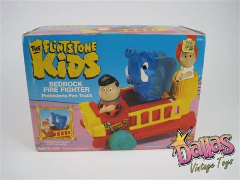 1986 Coleco The Flintstone Kids Bedrock Fire Fighter Sealed 1b