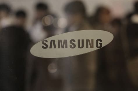 Samsung Electronics Says Third Quarter Profit Fell 56