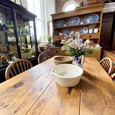 Chunky Victorian Pine Farmhouse Dining Table As223a883 Antiques Atlas