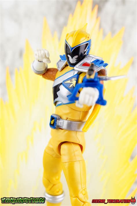 Toku Toy Box Power Rangers Lightning Collection Dino
