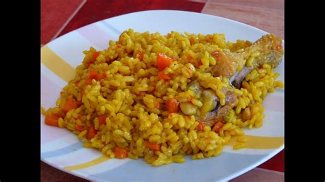 El arroz con pollo es un plato presente en todas las cocinas del mundo, no es exclusivo de la gastronomía peruana. Cocina fácil - Arroz con pollo y verduras - Rice with ...