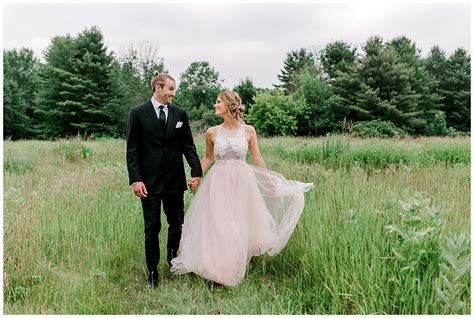 Named Top 10 Wedding Photographers In Minneapolis Minnesota Wedding